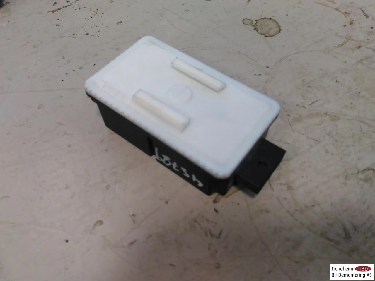 Tesla MODEL X 2016- TPMS érzékelő / keréknyomás-ellenőrző nézet 2