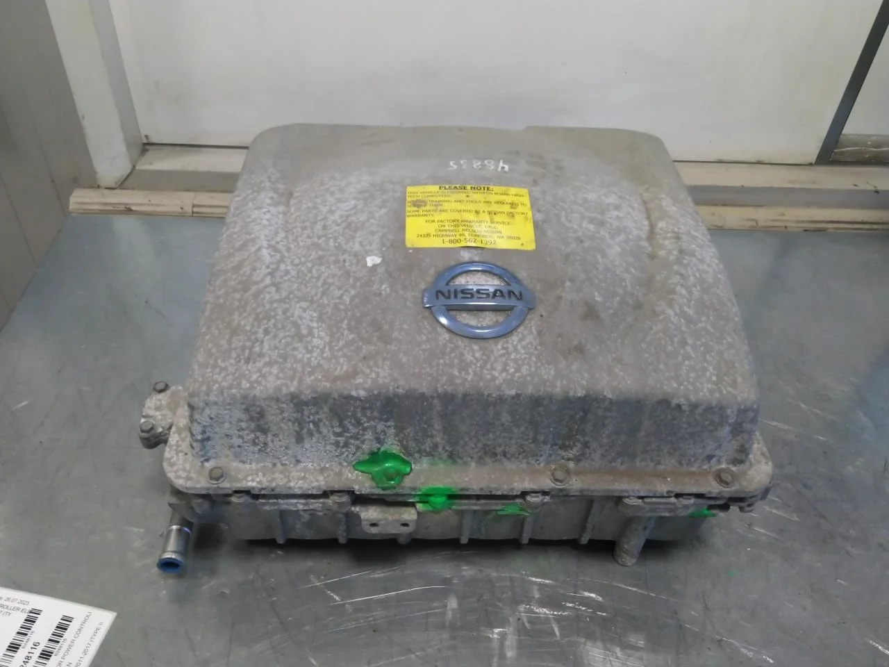 Nissan LEAF 2011-17 Battery charger