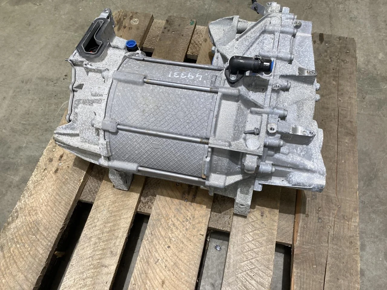 Cupra BORN 2022- Rear electric motor view 4