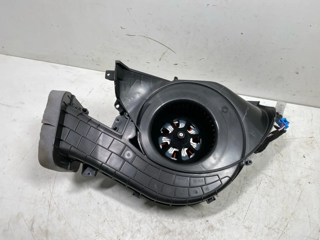 Cupra BORN 2022- Motor ventilator încălzire vedere 4