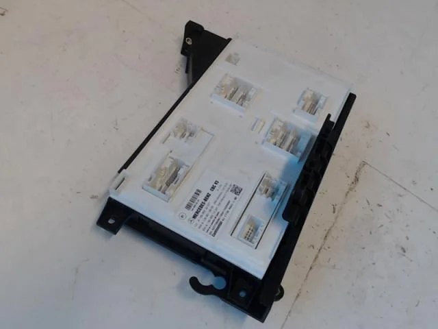 Mercedes B 180-200 W246/W242 2012-19 Vezérlőegység, egyéb