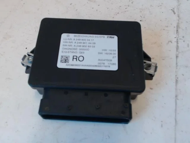 Mercedes B 180-200 W246/W242 2012-19 Vezérlőegység, elektromos kézifék (EPB)