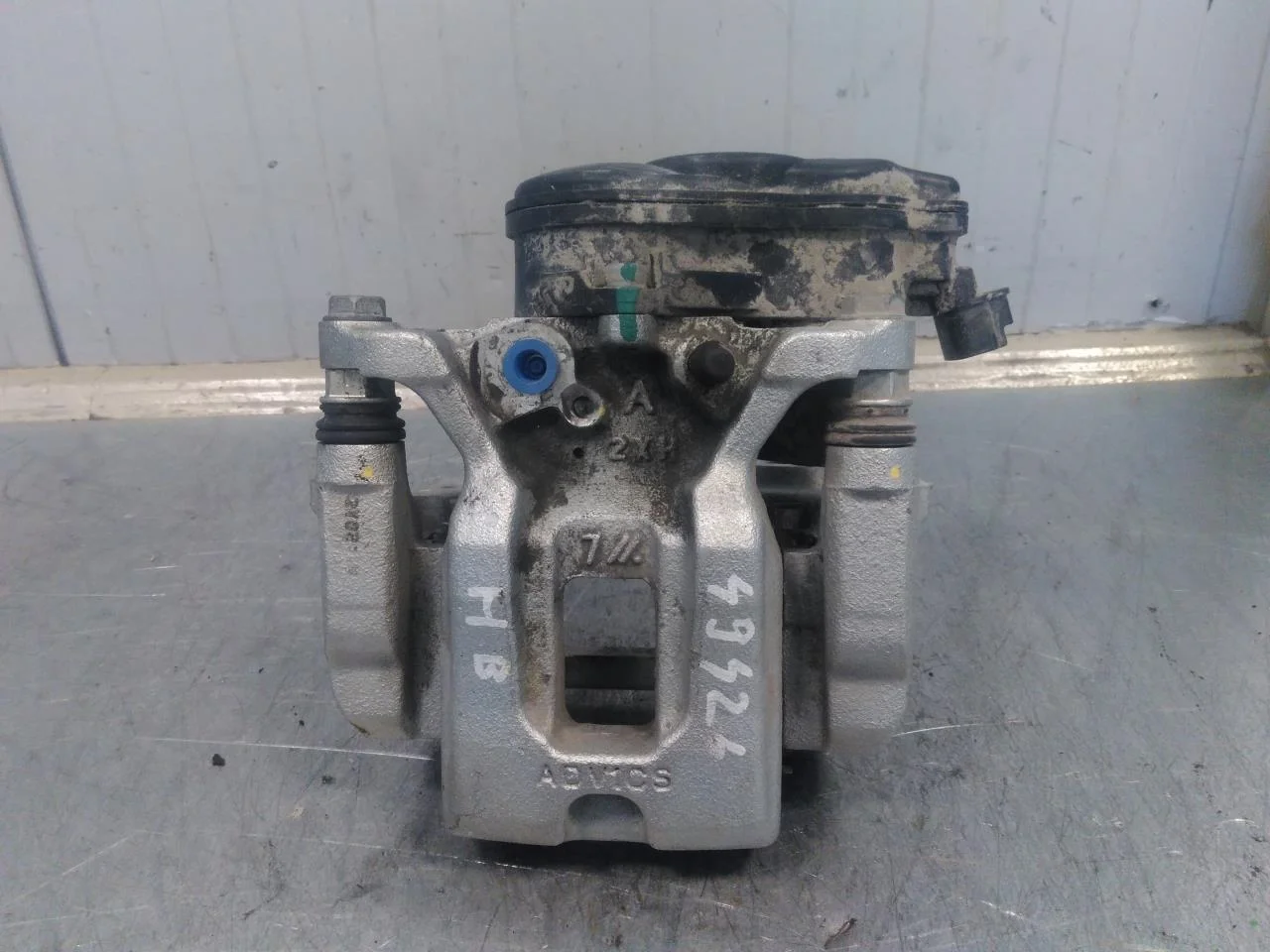 Toyota BZ4X EA10 2022- Etrier frână spate dreapta