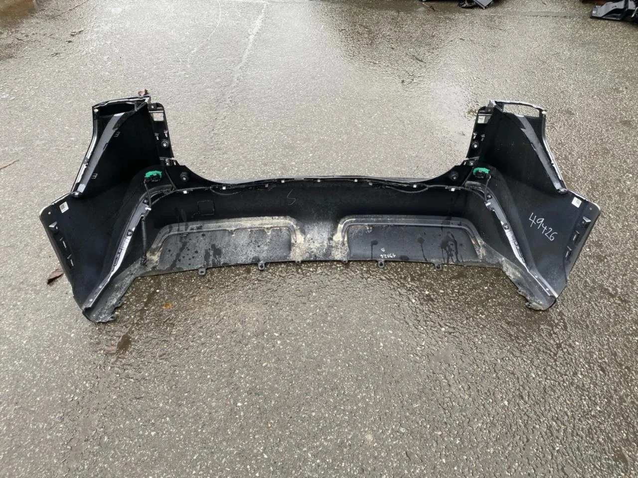 Toyota BZ4X EA10 2022- Rear bumper view 4
