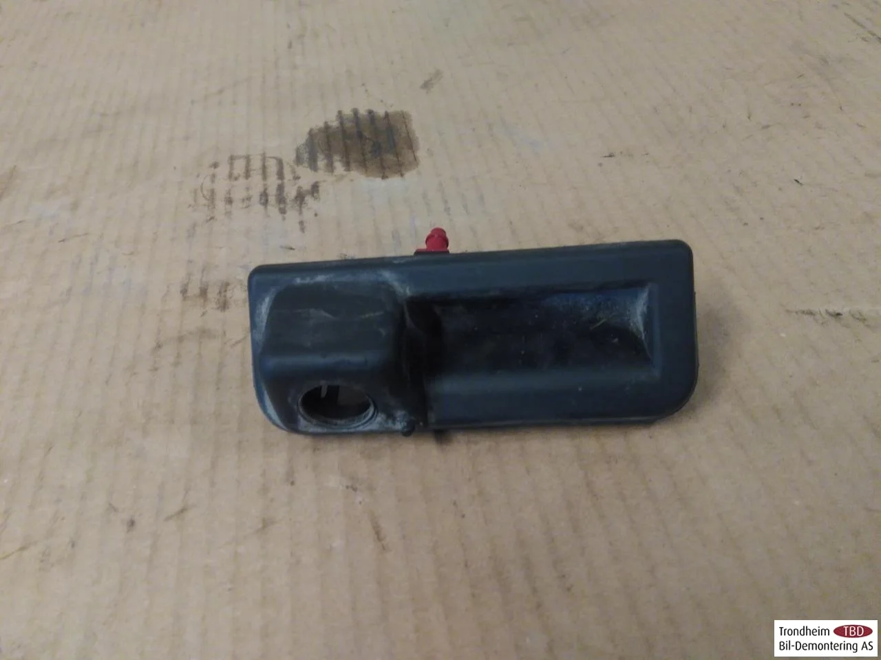 Volkswagen ID.4 2021- Csomagtérajtó kapcsoló