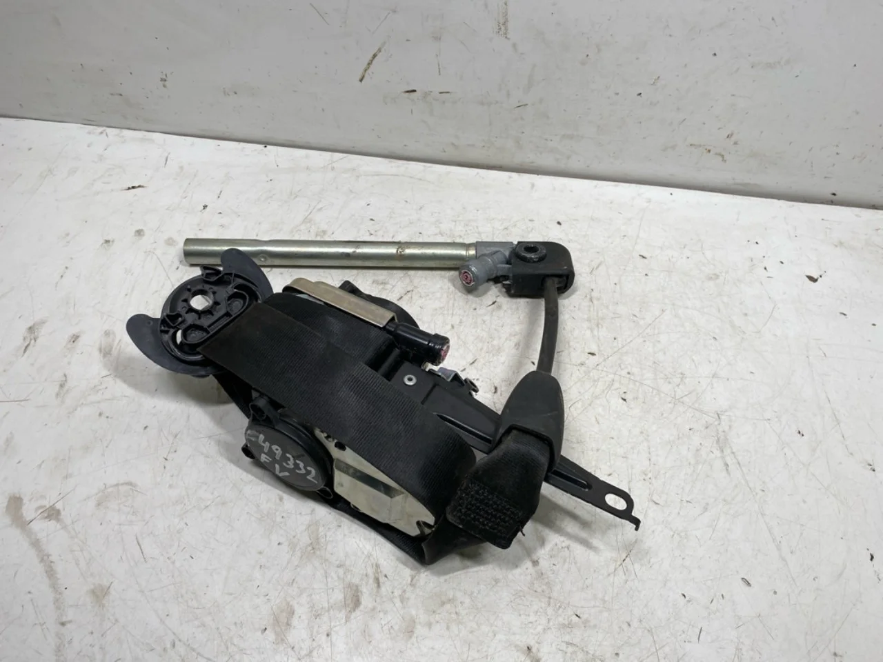Cupra BORN 2022- Front left seat belt view 3
