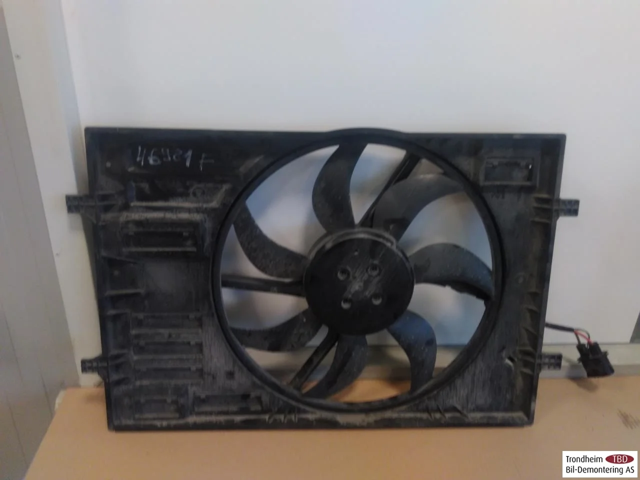 Volkswagen GOLF, E-GOLF VII 2013-20 Ventilator răcire electric vedere 3