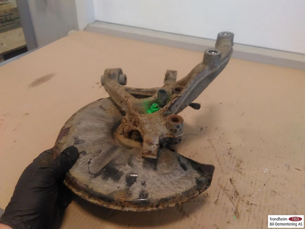 Volkswagen GOLF, E-GOLF VII 2013-20 Stub axle carrier, right rear view 2