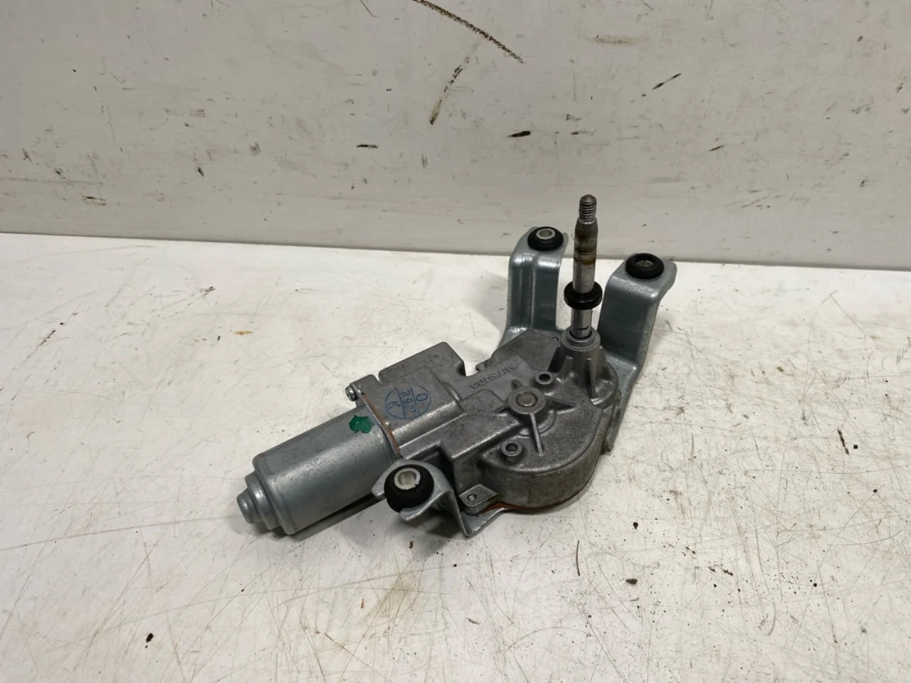 Mercedes EQA H243 2021- Ablaktörlő motor, csomagtérajtó nézet 3