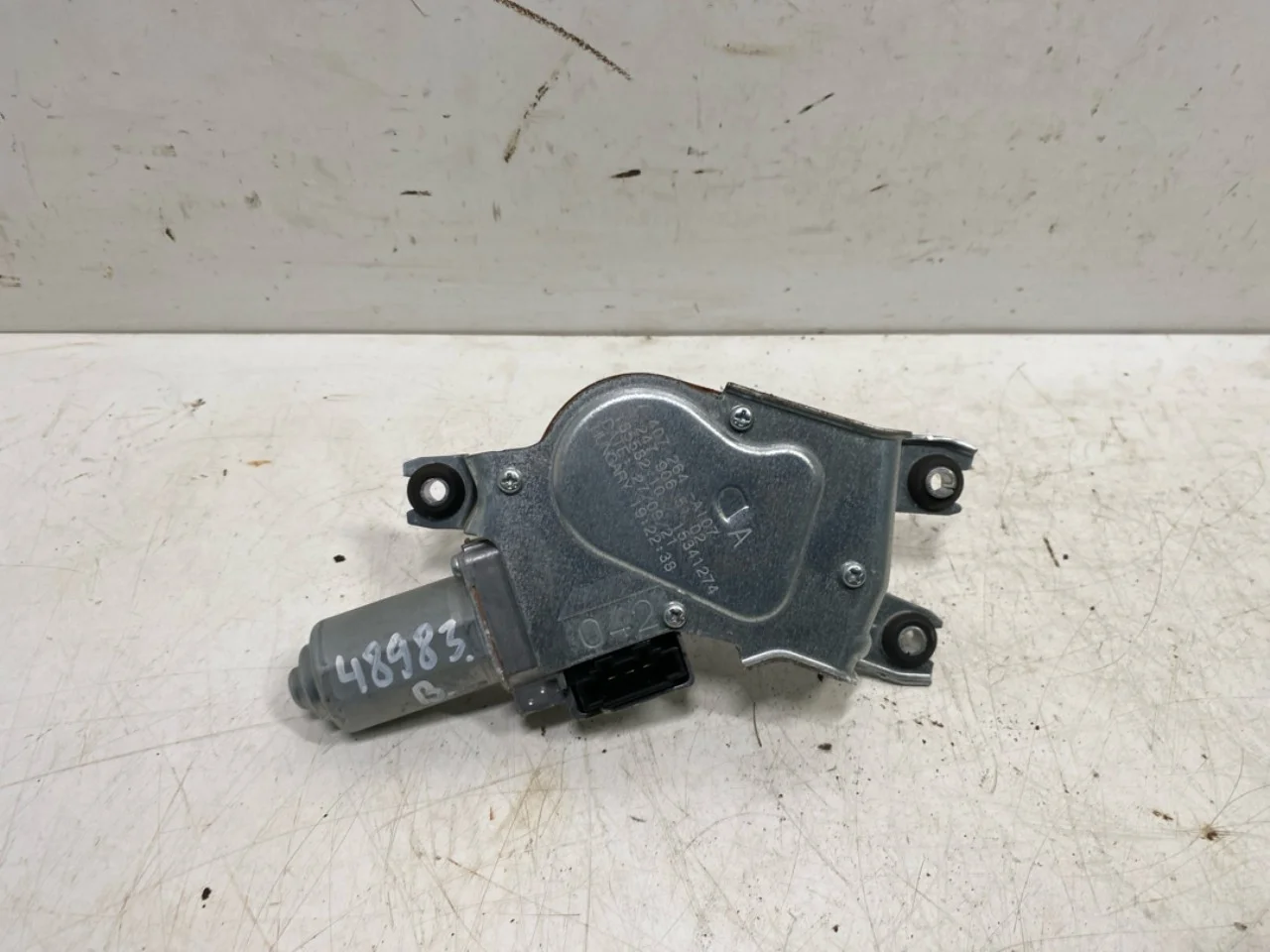 Mercedes EQA H243 2021- Ablaktörlő motor, csomagtérajtó nézet 4