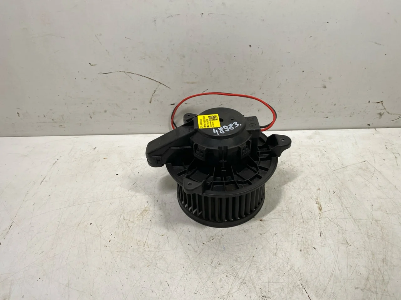 Mercedes EQA H243 2021- Fűtésventilátor motor