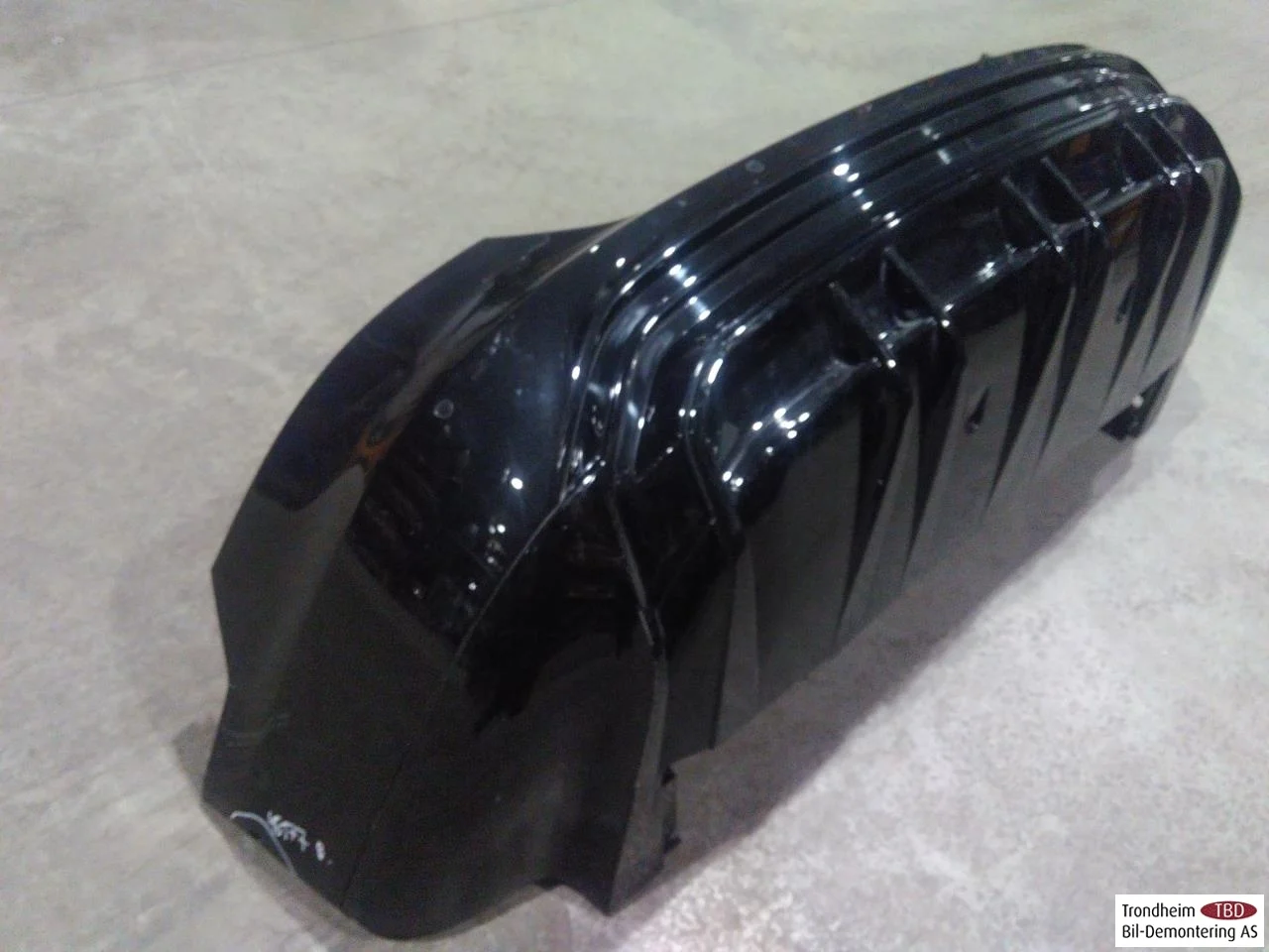 Audi E-TRON GT FW 2021- Rear bumper view 3