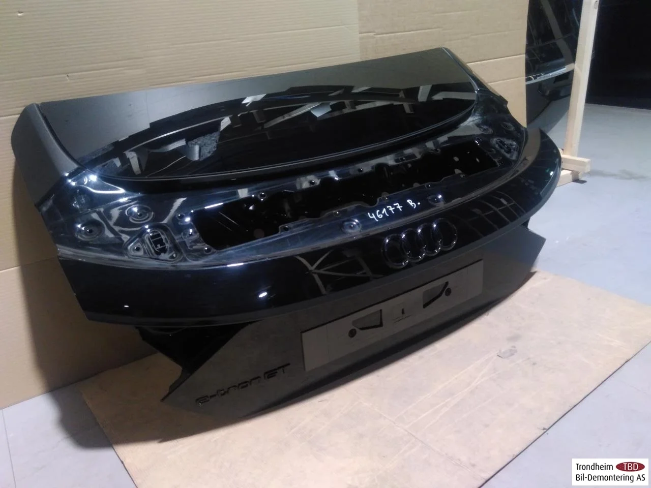 Audi E-TRON GT FW 2021- Tailgate, estate view 2