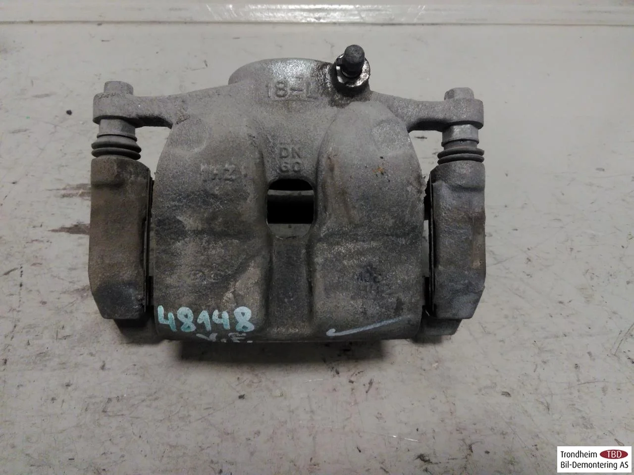 Hyundai IONIQ 5 NE 2022- Front left brake caliper view 2