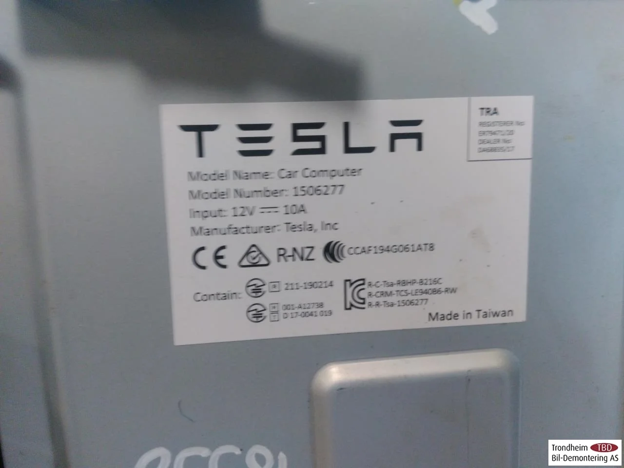 Tesla MODEL 3 2017--> Vezérlőegység, autopilot nézet 3