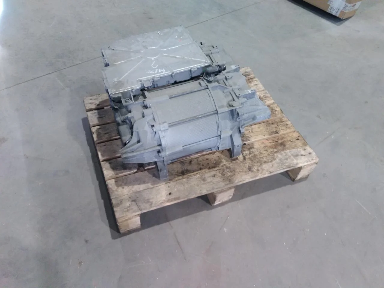 Skoda ENYAQ IV 2021- Elektromos motor, hátsó