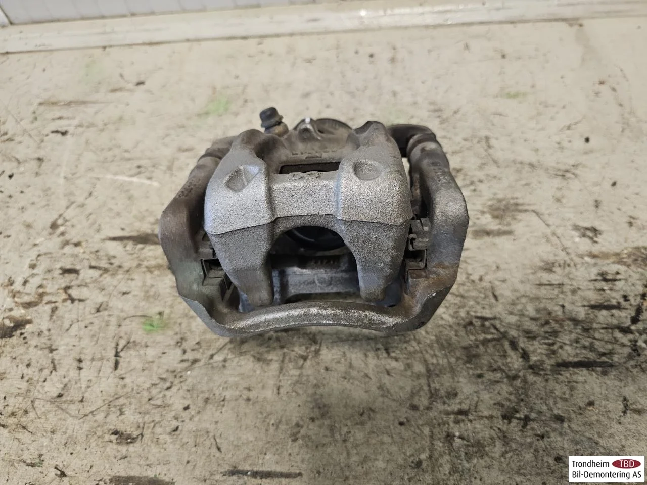 Mercedes EQA H243 2021- Etrier frână spate stânga