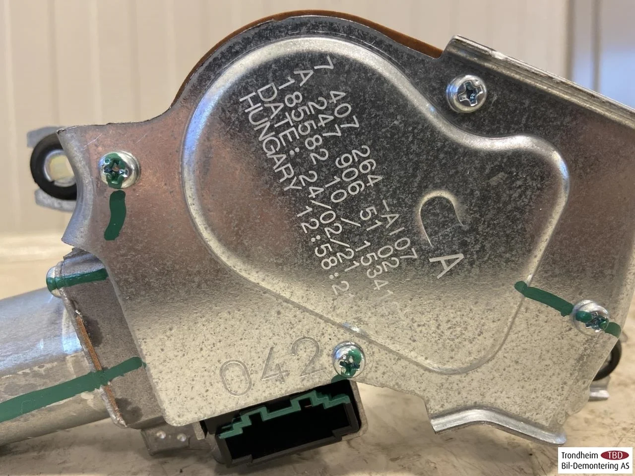 Mercedes EQA H243 2021- Ablaktörlő motor, csomagtérajtó nézet 3