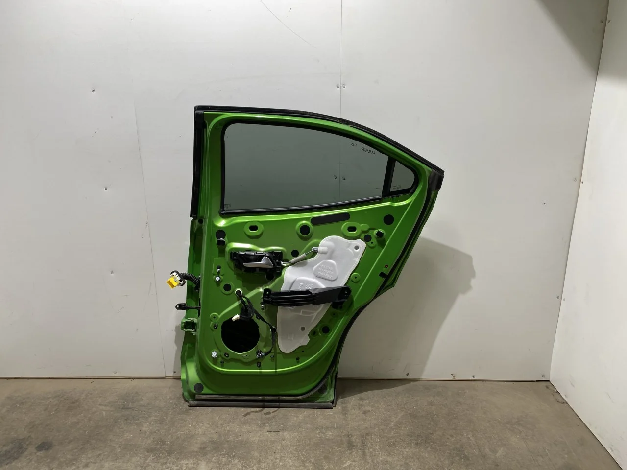 Opel / Vauxhall OPEL MOKKA 21 > Ajtó, 4 ajtós, hátsó, jobb nézet 3