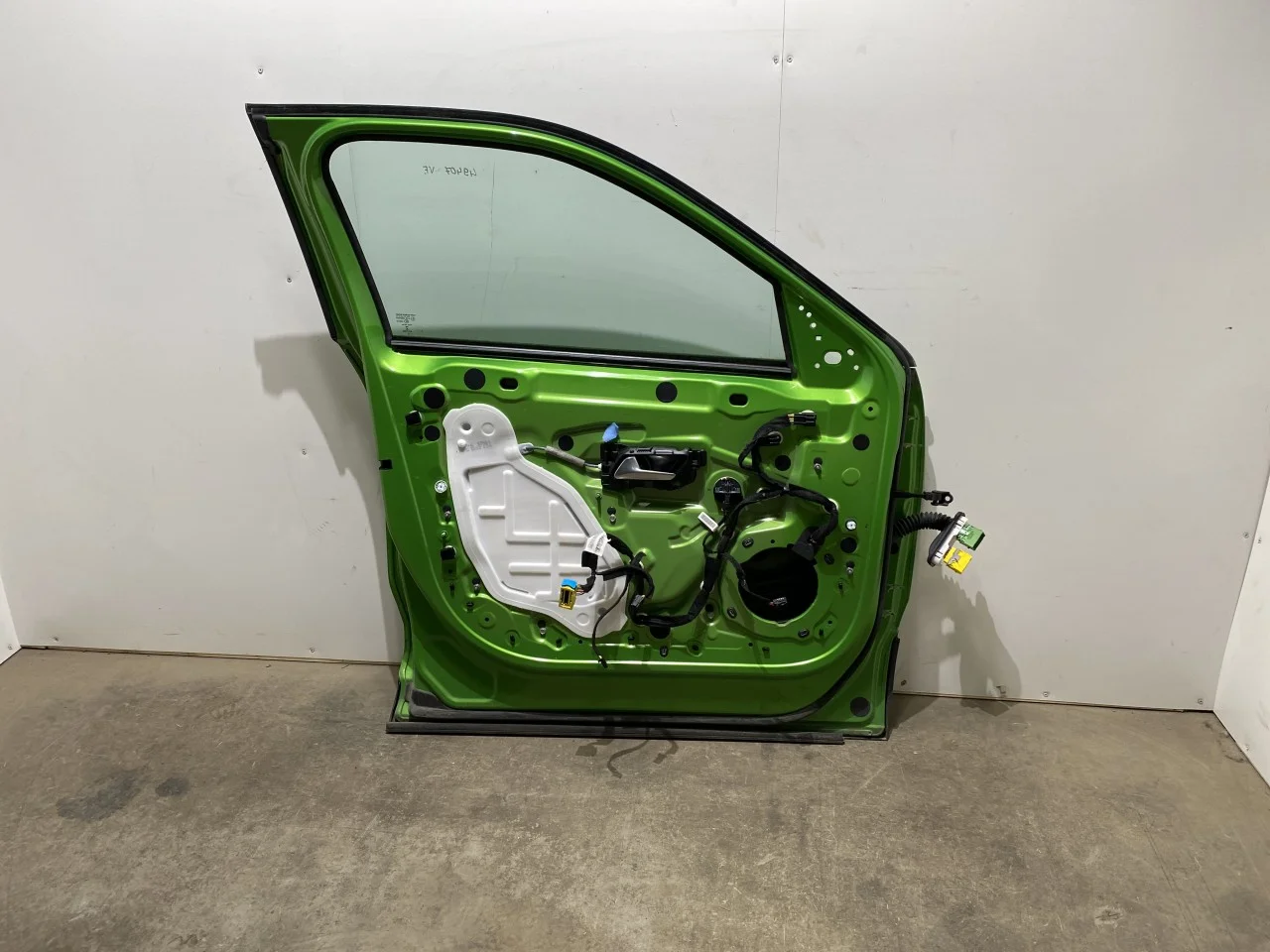 Opel / Vauxhall OPEL MOKKA 21 > Ajtó, 4 ajtós, első, bal nézet 2