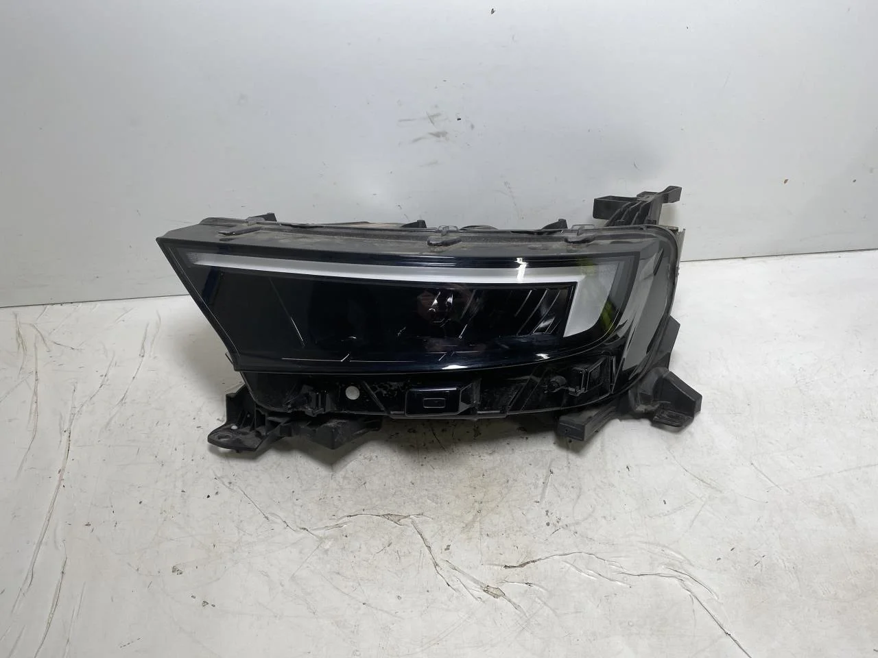 Opel / Vauxhall OPEL MOKKA 21 > Fényszóró, bal