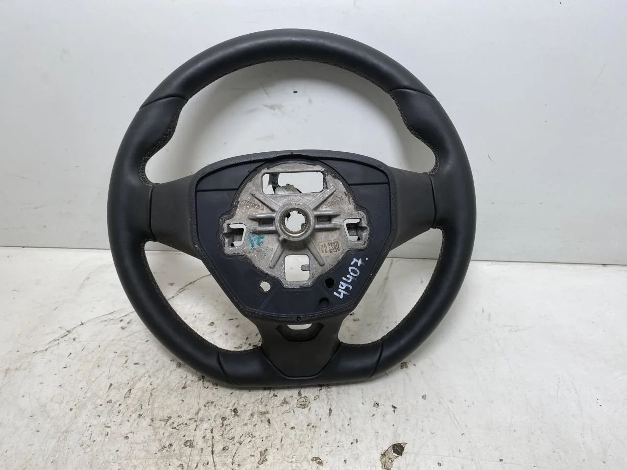 Opel / Vauxhall OPEL MOKKA 21 > Steering wheel view 2