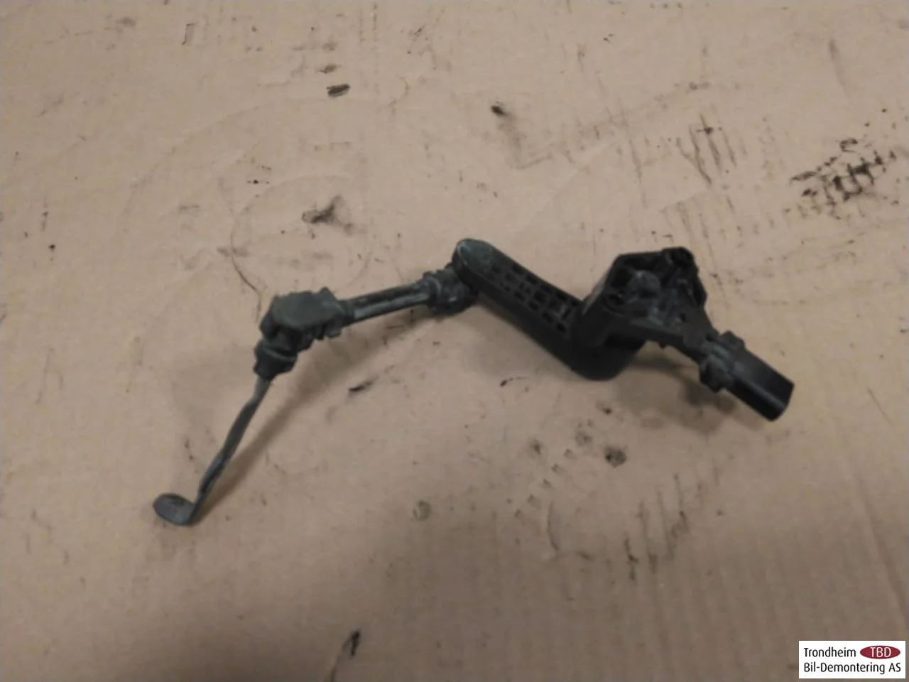 Peugeot 2008/E-2008 2020-> Level control / air suspension sensor