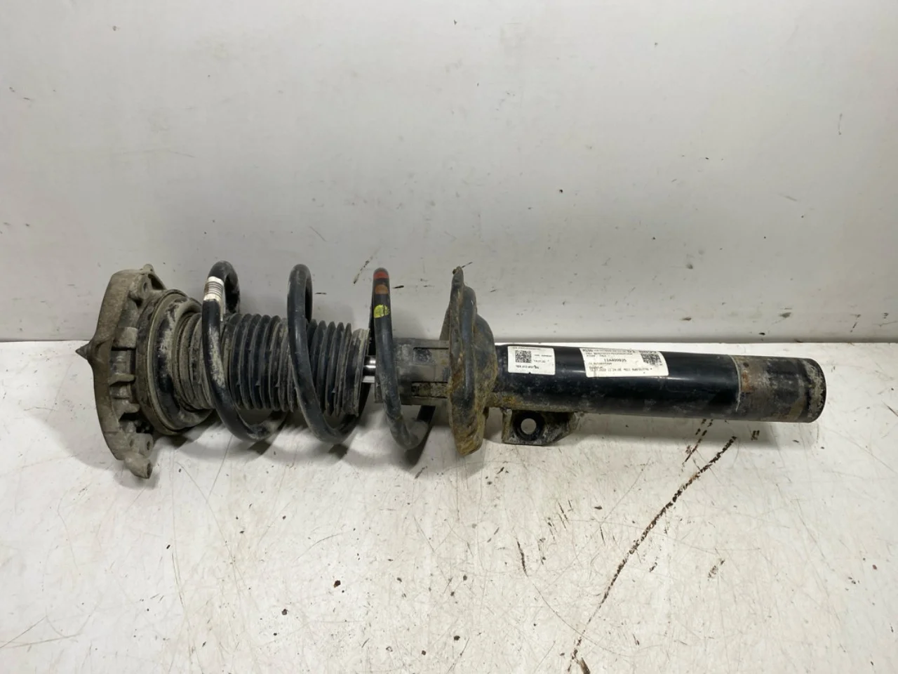 Volkswagen ID.4 2021- Amortizor tip McPherson, față dreapta