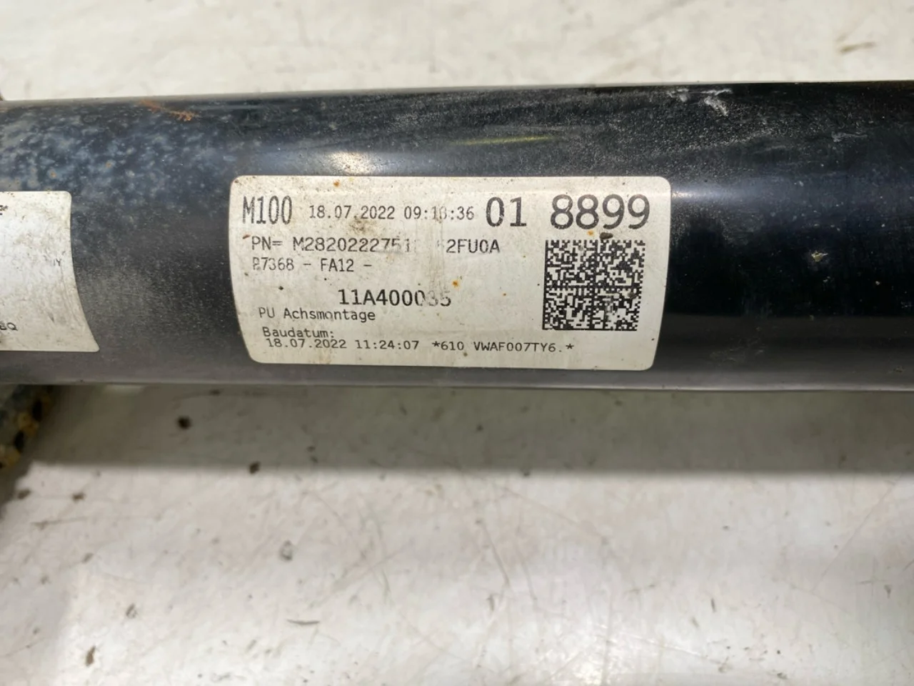 Volkswagen ID.4 2021- Strut assembly, front left view 4