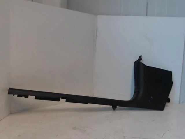 Tesla MODEL 3 2017--> Egyéb belső berendezés
