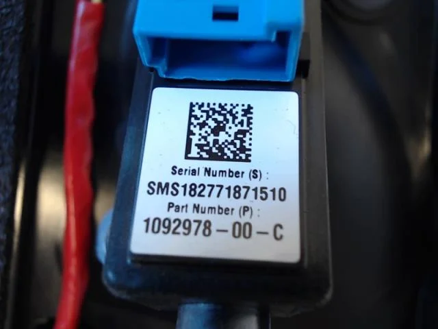 Tesla MODEL 3 2017--> Body shell view 3