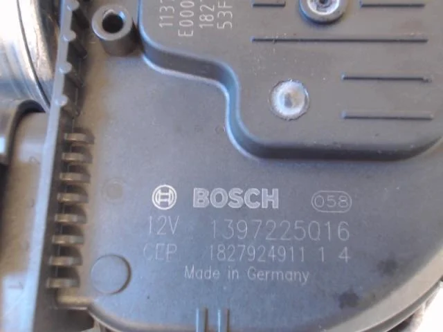 Tesla MODEL 3 2017--> Ablaktörlő motor, szélvédő nézet 3