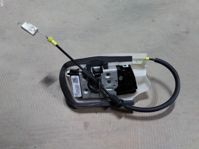 Tesla MODEL 3 2017--> Carcasă încuietoare ușă