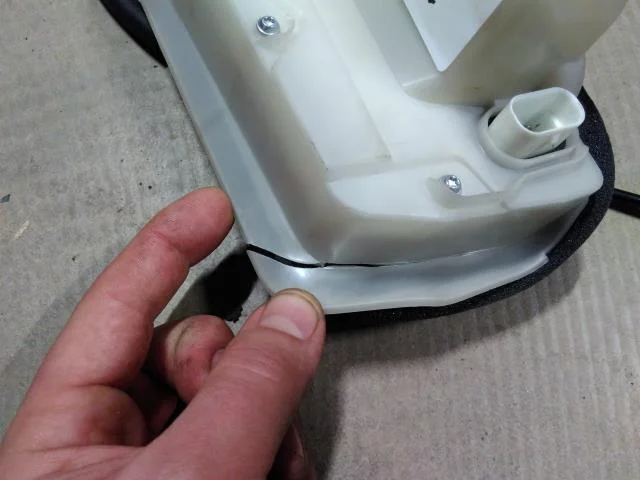 Tesla MODEL 3 2017--> Door lock housing view 2