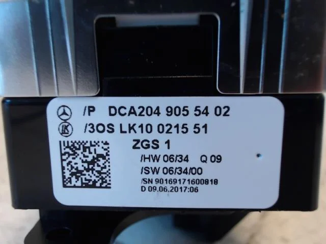 Tesla MODEL X 2016- Ablakemelő kapcsoló nézet 2