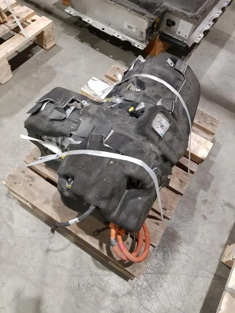Tesla MODEL S 2013- Elektromos motor, első nézet 3