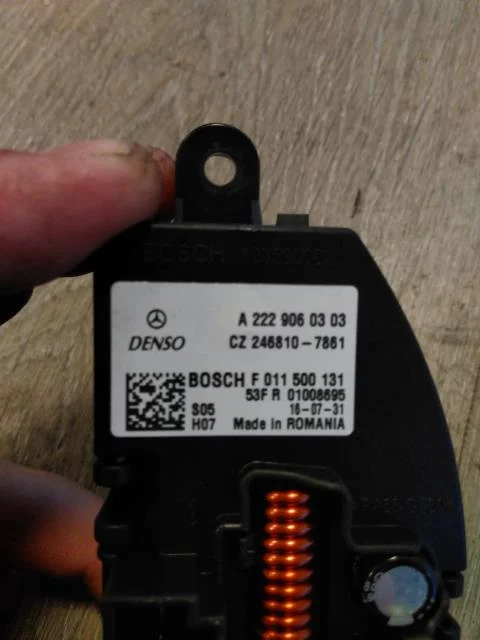 Mercedes B 180-200 W246/W242 2012-19 Fűtésventilátor előtét ellenállás nézet 2