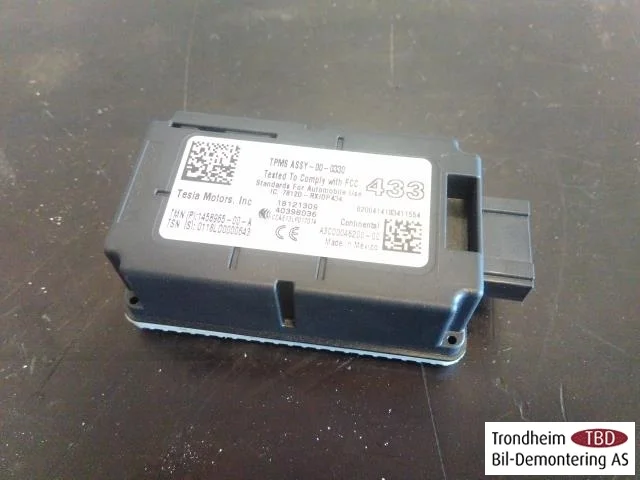 Tesla MODEL 3 2017--> TPMS érzékelő / keréknyomás-ellenőrző