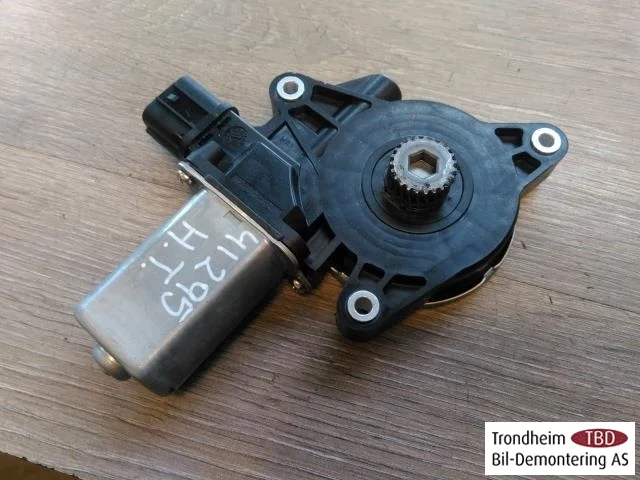 Tesla MODEL S 2013- Sunroof motor