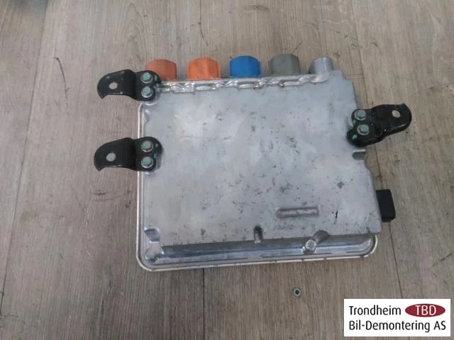 Tesla MODEL S 2013- Elektromos, egyéb nézet 2