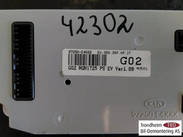 Kia SOUL 2009- Fűtéskezelő egység nézet 3