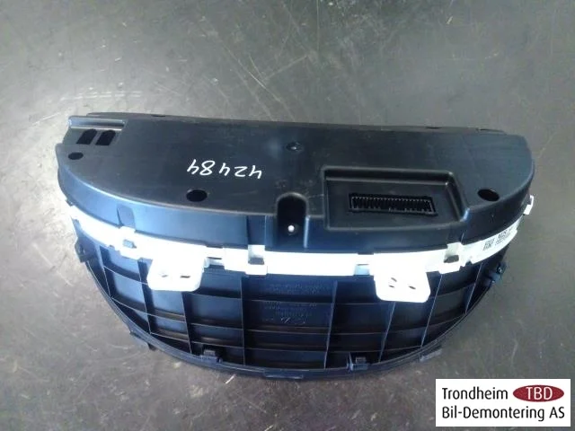 Hyundai IONIQ AE 2017-22 Instrument cluster assembly view 2