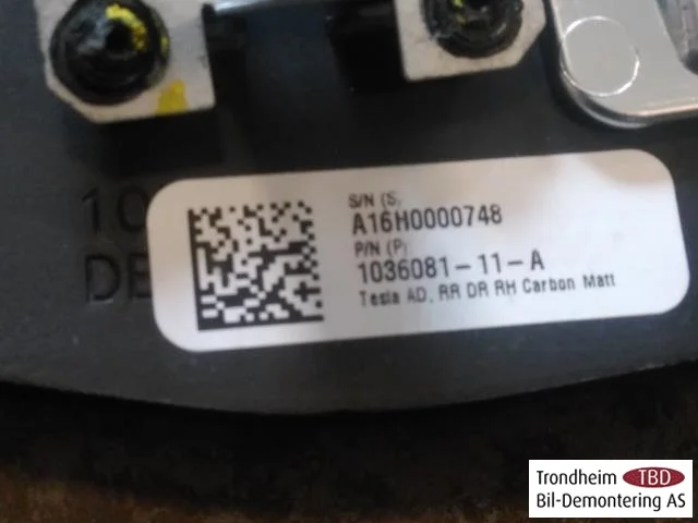 Tesla MODEL X 2016- Egyéb belső berendezés nézet 3