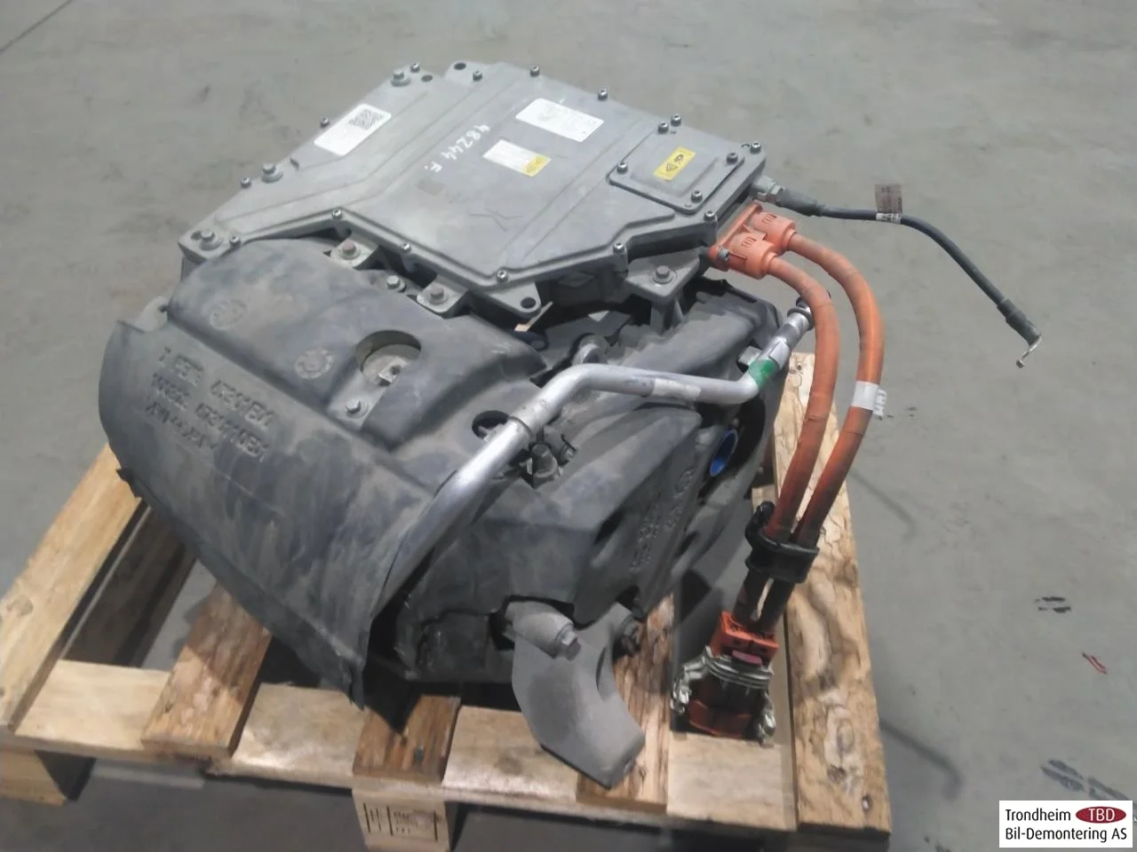 Xpeng P7 2022- Elektromos motor, első
