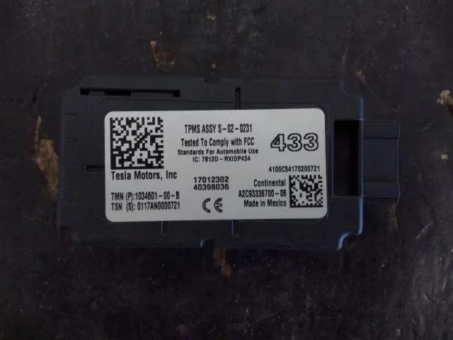 Tesla MODEL X 2016- TPMS érzékelő / keréknyomás-ellenőrző nézet 2