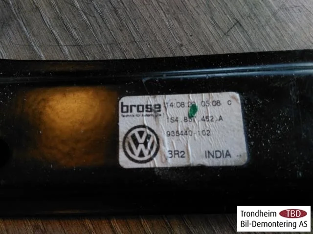 Volkswagen UP!, E-UP! Electric window regulator, complete view 2