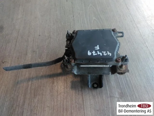 Toyota PRIUS+ ZVW40 2012-20 Tempomat (adaptív) érzékelő