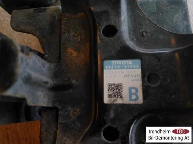 Toyota PRIUS+ ZVW40 2012-20 Tempomat (adaptív) érzékelő nézet 2
