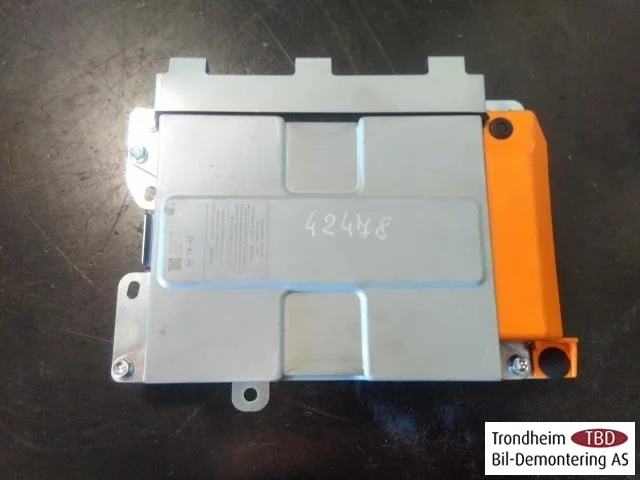 Mitsubishi OUTLANDER 2013-21 Hibrid DC/DC konverter