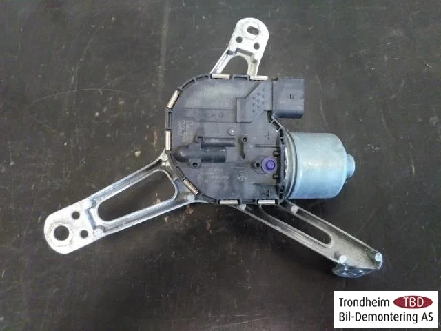 BMW I3 I01 2013-22 Ablaktörlő motor, szélvédő nézet 2
